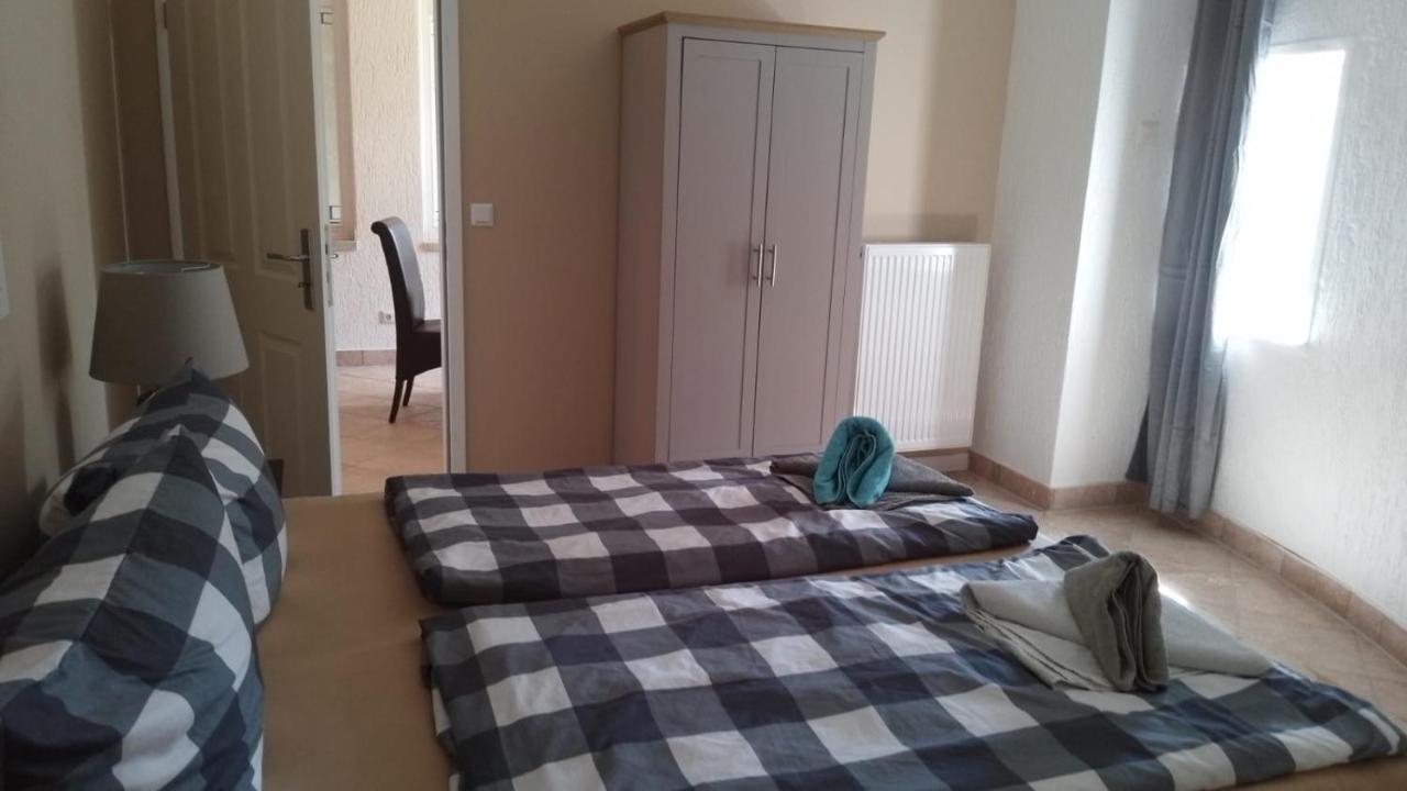 Ferienwohnung Mit Kamin Und Traumhafter Dachterrasse Mit Weitblick In Die Natur Neu Gaarz 外观 照片