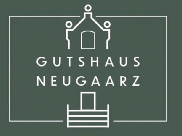 Ferienwohnung Mit Kamin Und Traumhafter Dachterrasse Mit Weitblick In Die Natur Neu Gaarz 外观 照片